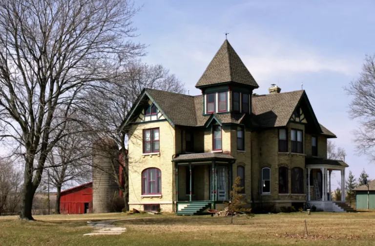 blog/from-structural-dry-out-to-full-recovery-how-restore-pro-restores-historic-homes">From Structural Dry-Out to Full Recovery – How Restore Pro Restores Historic Homes